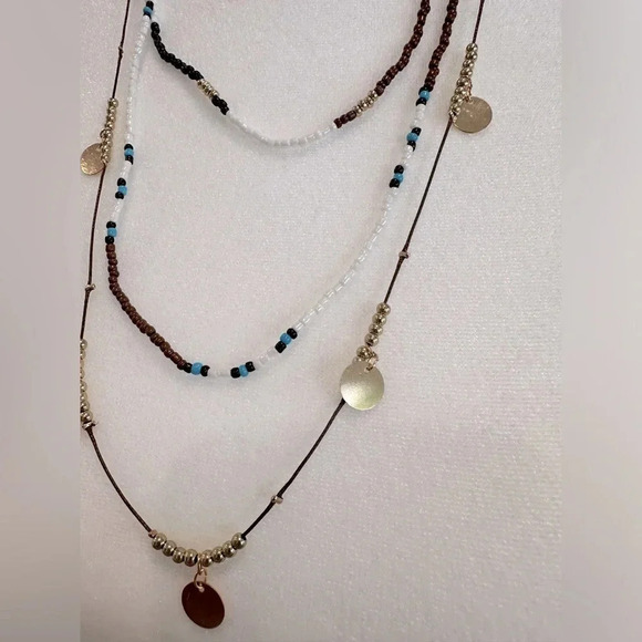 Layered‎ Beaded Necklace - White & Turquoise - Picture 2 of 3